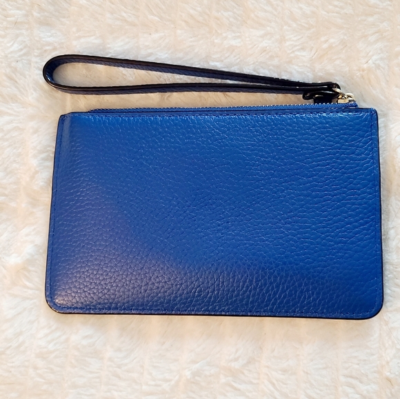Kate Spade Wristlet - Picture 2 of 6